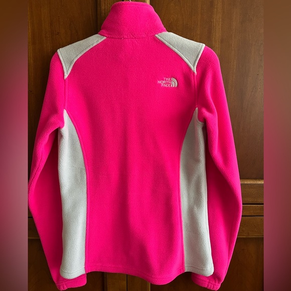 The North Face Women’s Full Zip Fleece Jacket - Excellent used condition - Picture 2 of 4